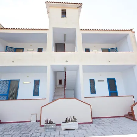 Casa Cosimo 3 A Torre Colimena Apartament *